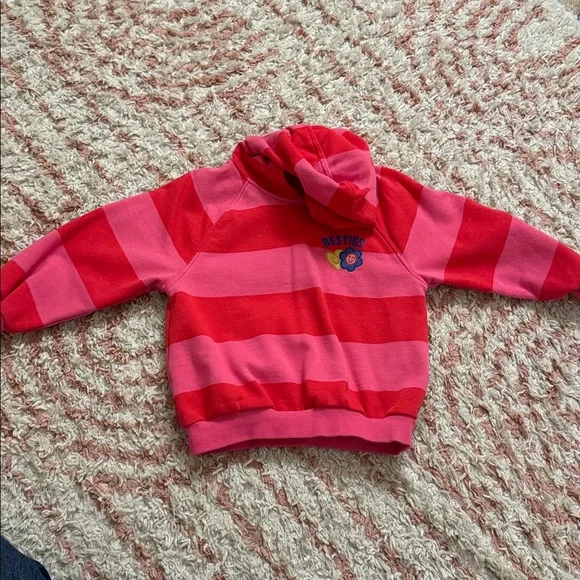 Pack of 4 - Trendy 3T sweatshirts - barely worn - Picture 8 of 9